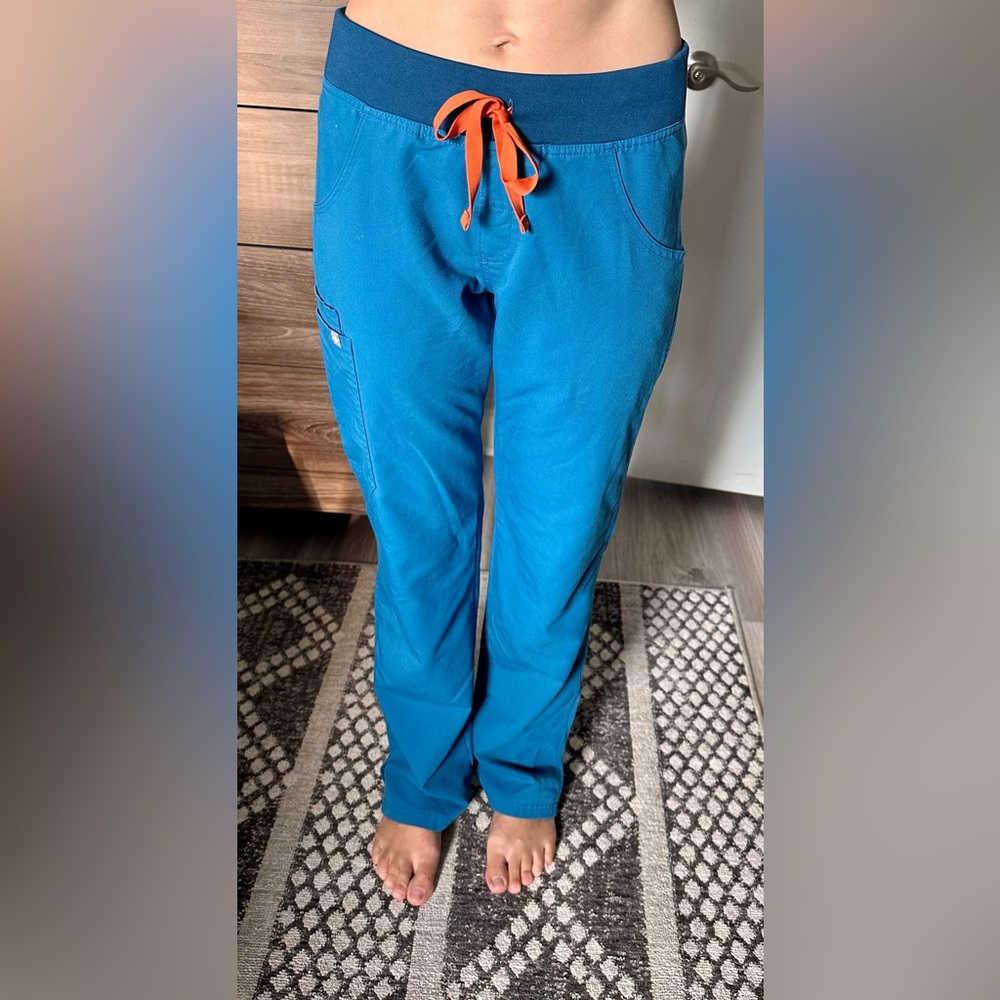 FIGS Scub bottoms Caribbean blue XS